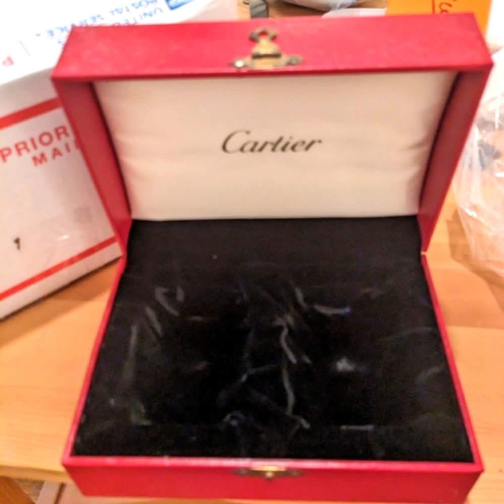 Vintage Cartier classsic velvet lined Jewelry Luxury box